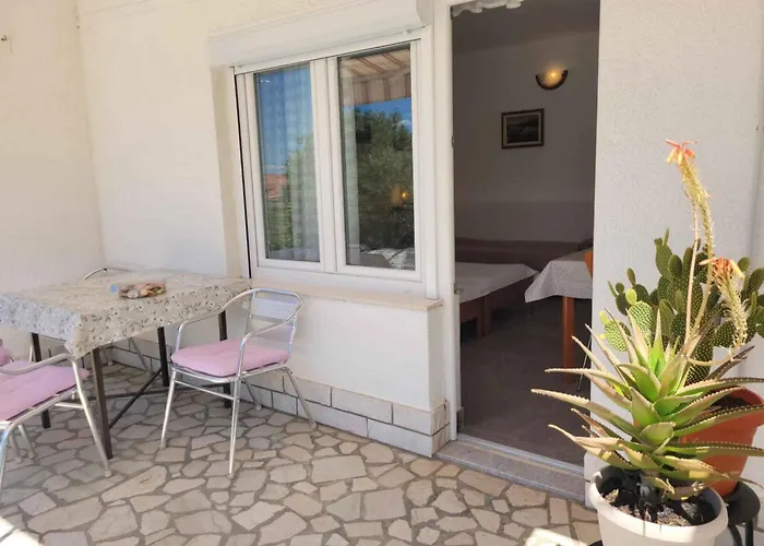 Apartament In 15343